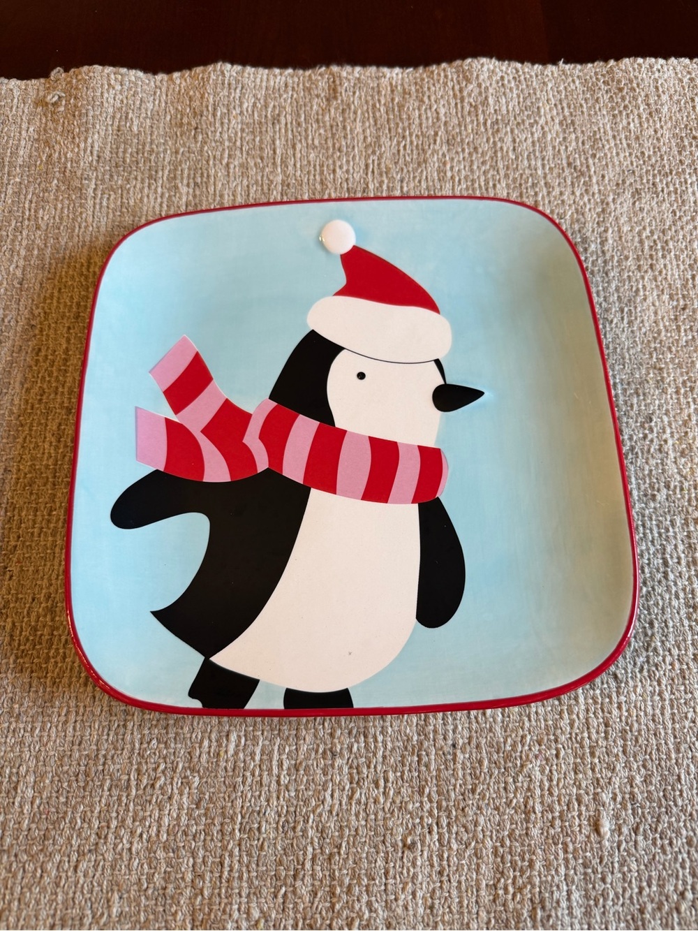 Target ‘Sleddin Hill’ Penguin Holiday Plate 2007
